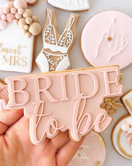 Boss Embossers Bride To Be Stamp and Cutter