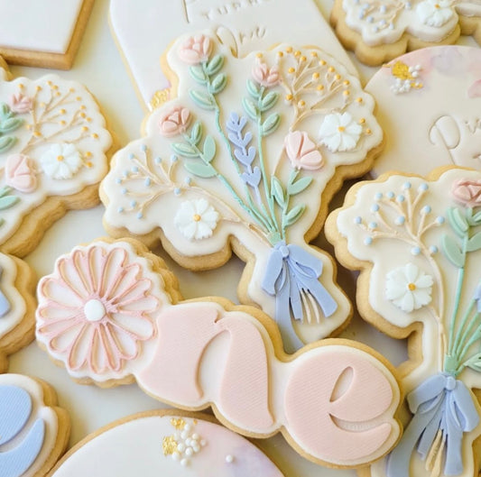 Boss Embossers Baby's Breath Bouquet Debosser and Cutter