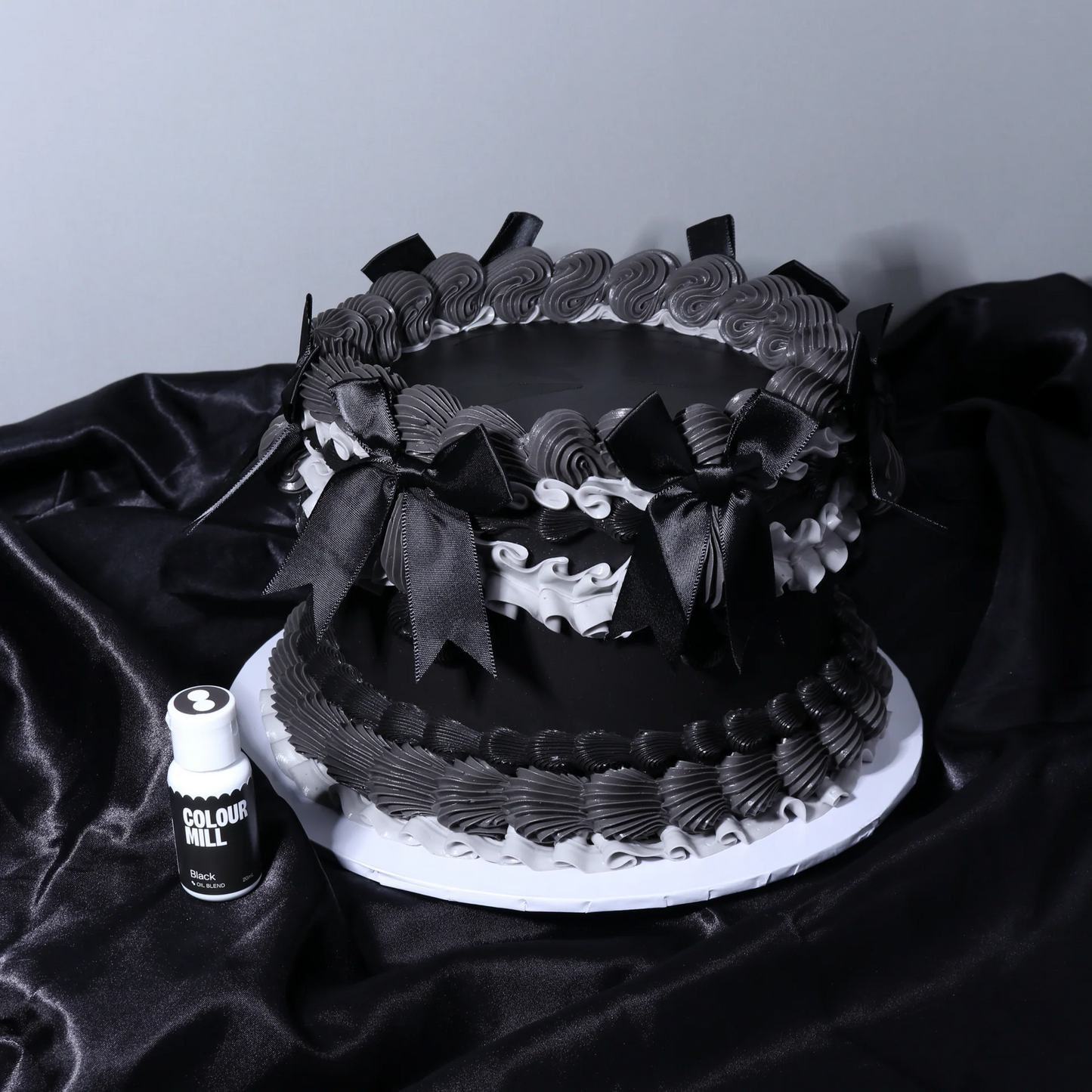 Colour Mill Oil Blend - Black (20ml)